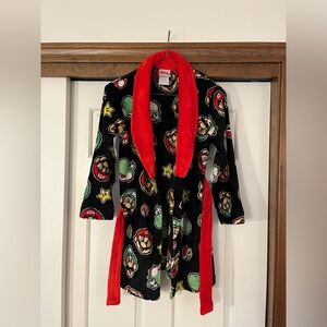 Super Mario Fleece Bathrobe (S 6/7)